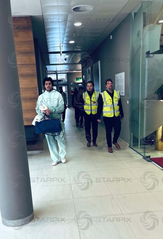  Tennisstar Carlos Alcaraz landet mit Privatjet am Flughafen Wien